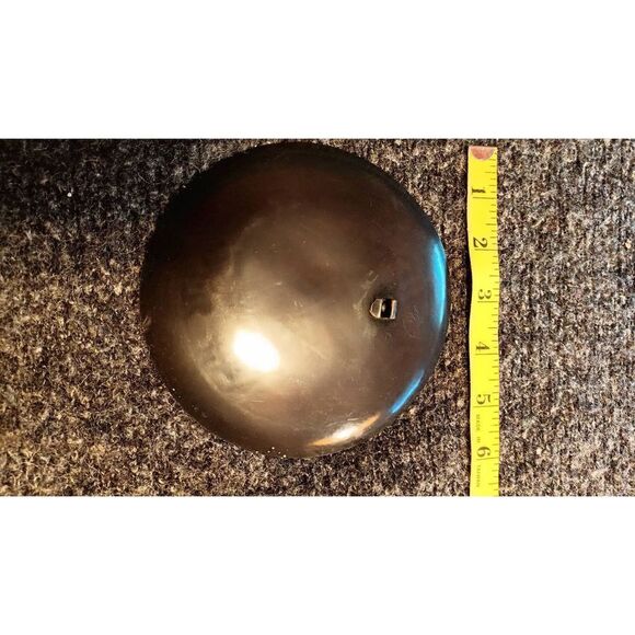 Brass chili plate 6 in diameter in good condition vintage - Picture 4 of 5